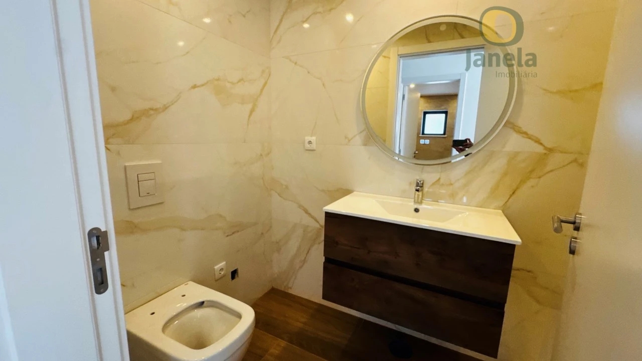 Apartamento T2 para Venda em São Brás de Alportel Foto 12