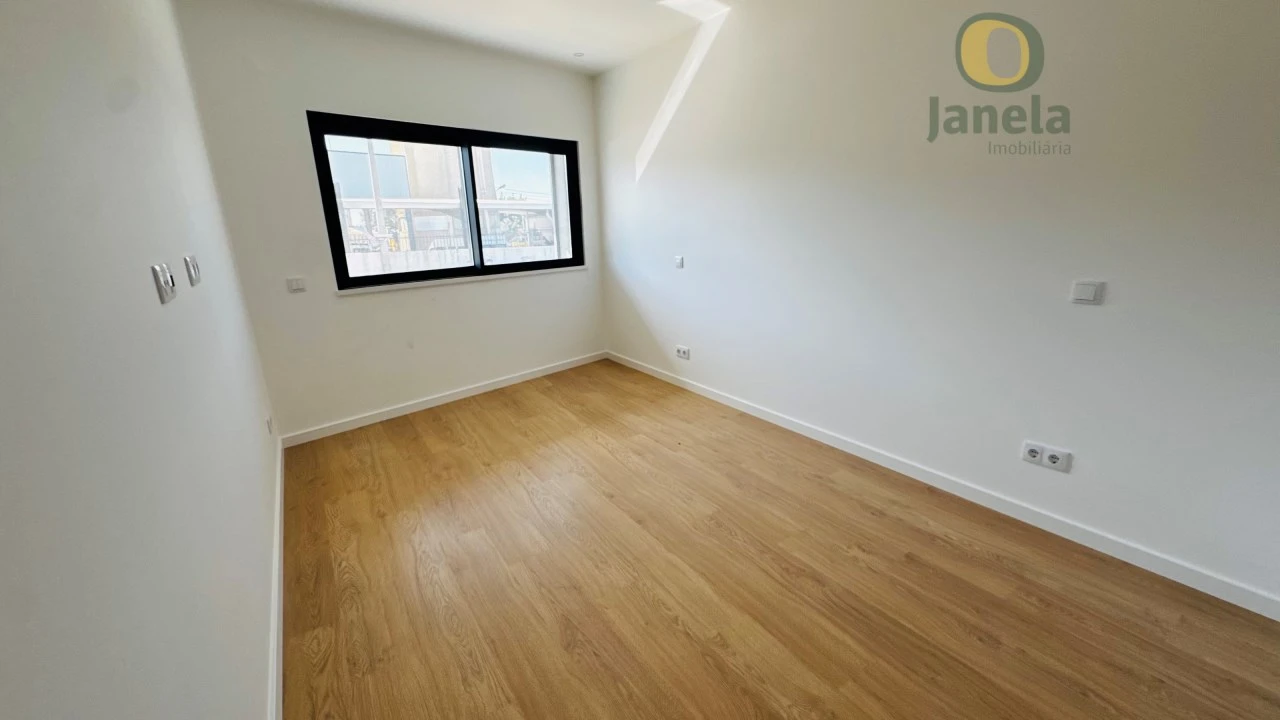 Apartamento T2 para Venda em São Brás de Alportel Foto 17