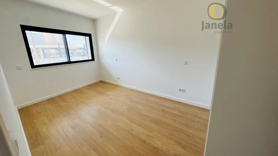 Apartamento T2 para Venda em São Brás de Alportel Foto 16