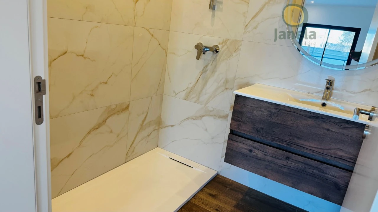 Apartamento T3 para Venda em São Brás de Alportel Foto 20