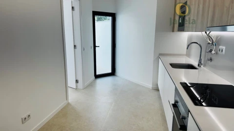 Apartamento T3 para Venda em São Brás de Alportel
