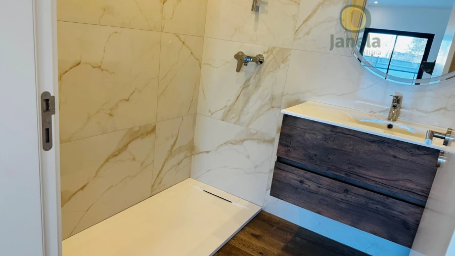 Apartamento T3 para Venda em São Brás de Alportel Foto 20