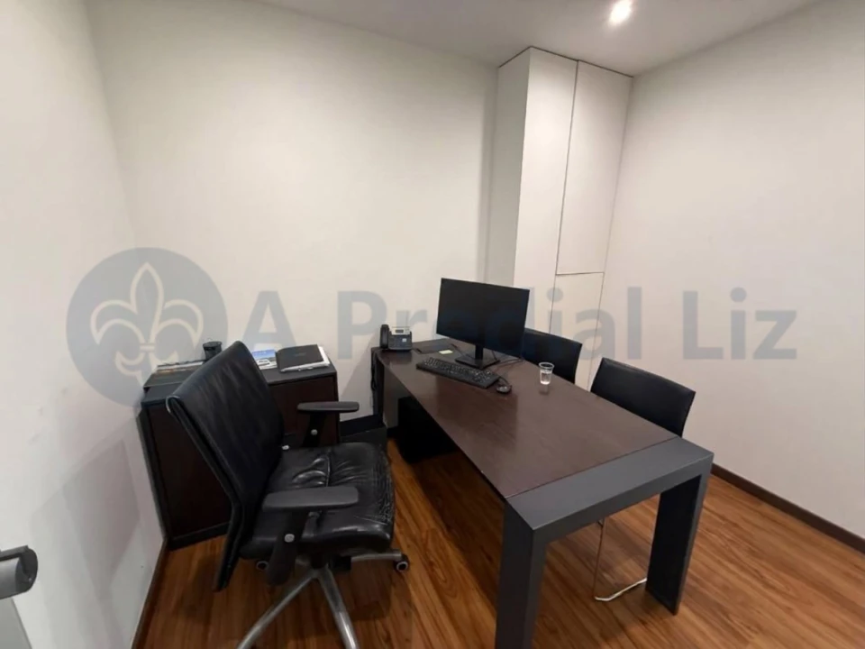 Loja para Arrendamento em Aldoar, Foz do Douro e Nevogilde Foto 2