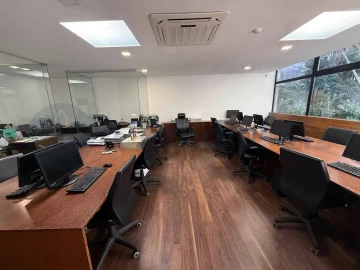 Loja para Arrendamento em Aldoar, Foz do Douro e Nevogilde
