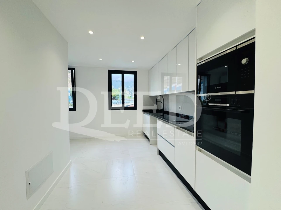 Apartamento T2 para Venda em São Martinho Foto 7