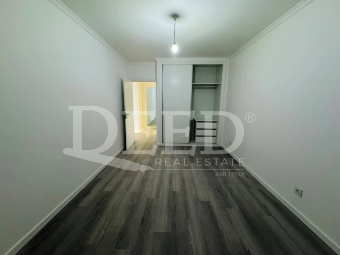 Apartamento T2 para Venda em São Martinho Foto 21