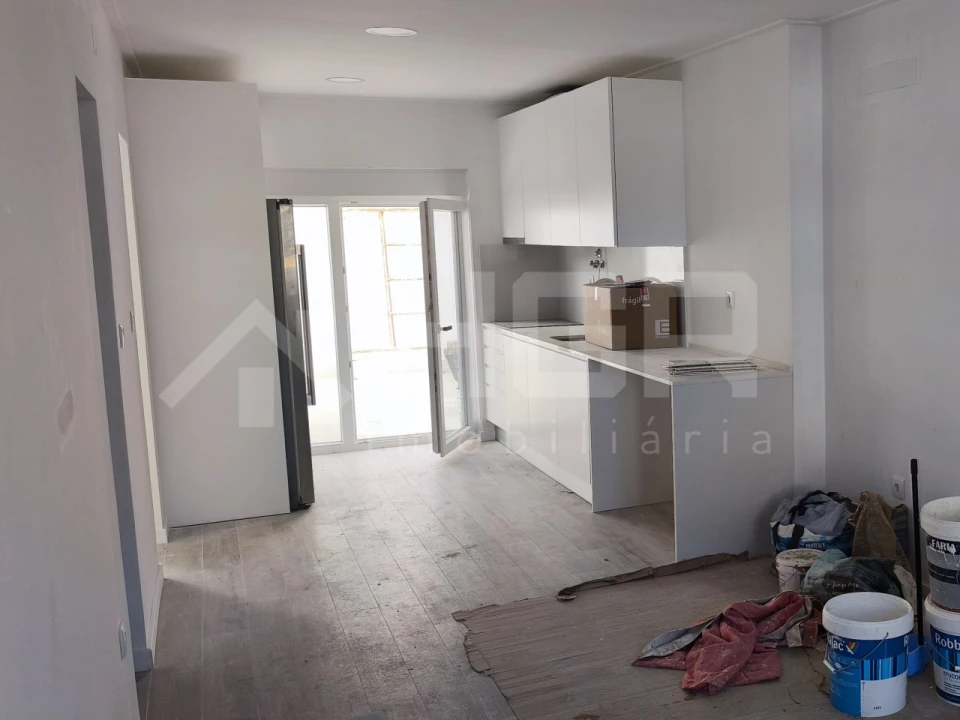 Apartamento T1 para Venda em Alto do Seixalinho, Santo André e Verderena Foto 5