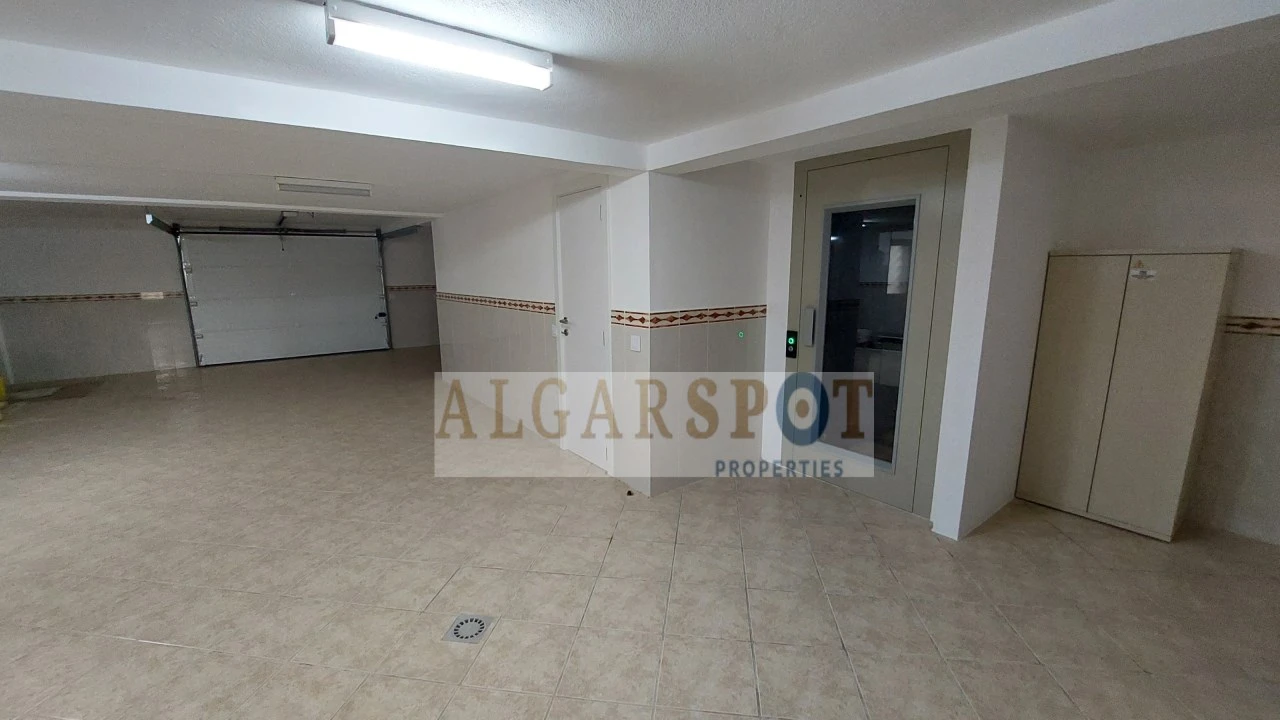 Moradia T3 para Venda em Quarteira Foto 42