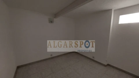Moradia T3 para Venda em Quarteira