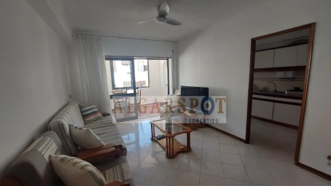 Apartamento T1 para Venda em Quarteira