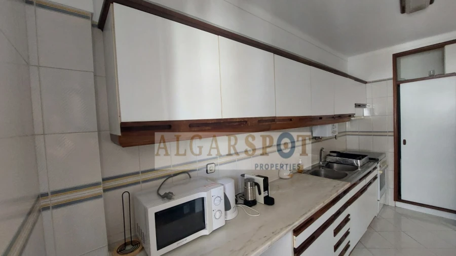 Apartamento T1 para Venda em Quarteira Foto 13