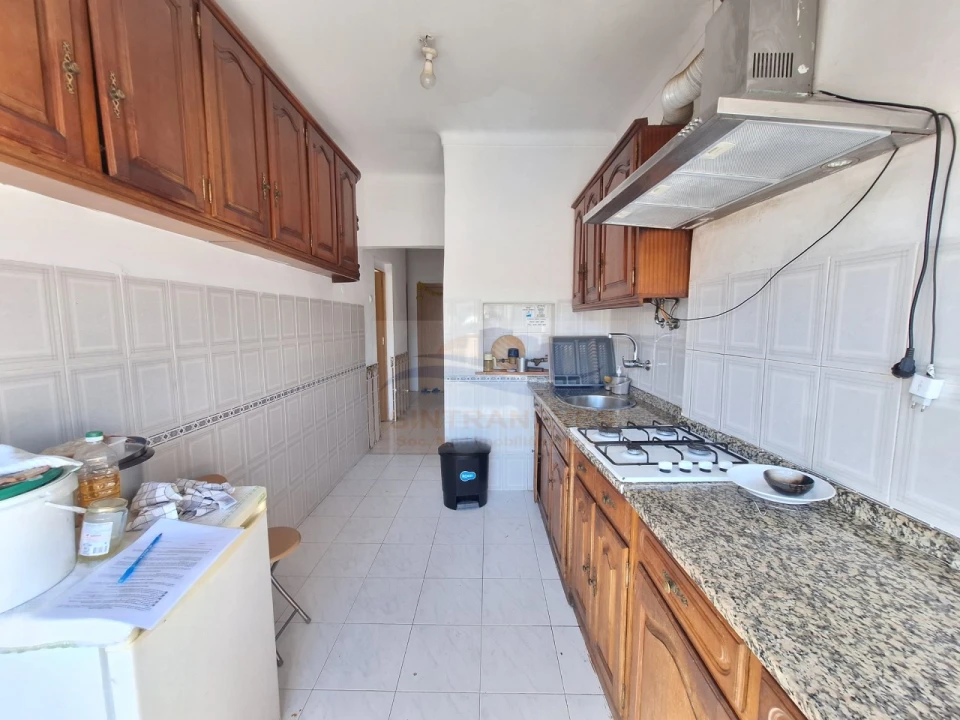 Apartamento T2 para Venda em Venteira Foto 4