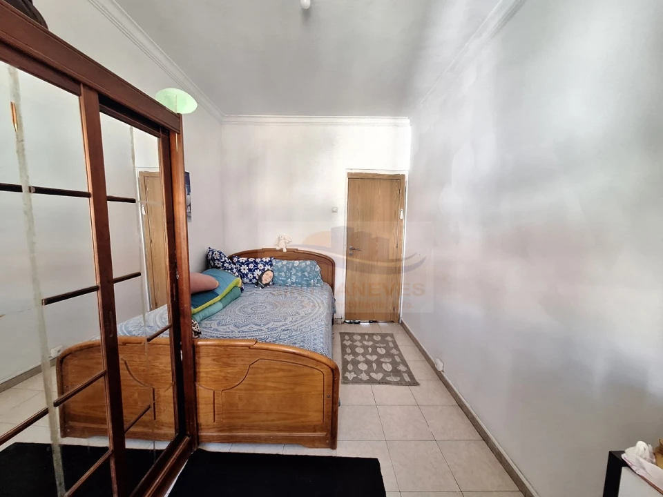 Apartamento T2 para Venda em Venteira Foto 12