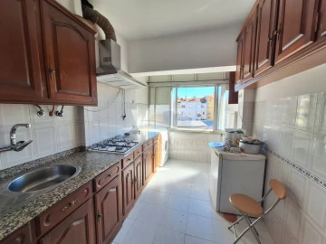 Apartamento T2 para Venda em Venteira