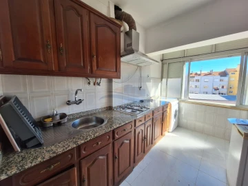 Apartamento T2 para Venda em Venteira