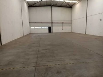 Armazém para Arrendamento em Alverca do Ribatejo e Sobralinho