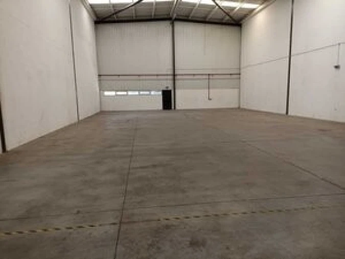 Armazém para Arrendamento em Alverca do Ribatejo e Sobralinho Foto 4