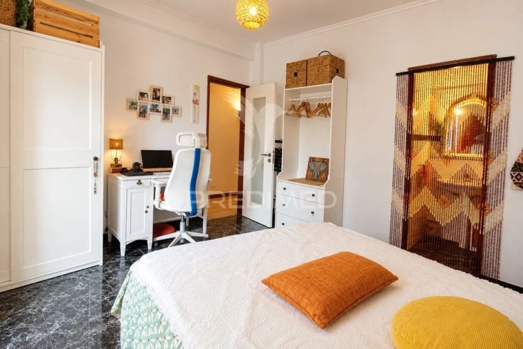 Apartamento para Venda em Olhão Foto 12