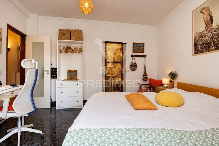 Apartamento para Venda em Olhão Foto 11