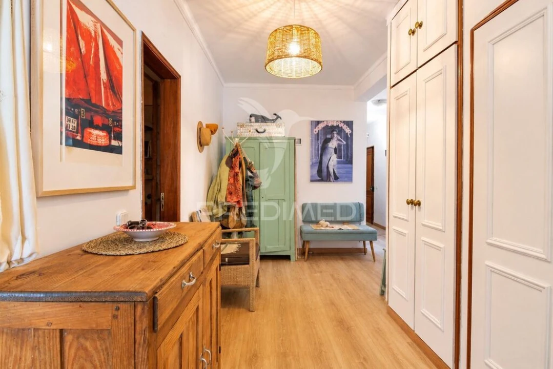 Apartamento para Venda em Olhão Foto 5