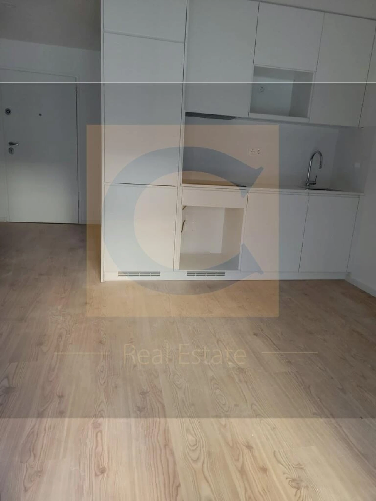 Apartamento T1 para Venda em Paranhos Foto 5