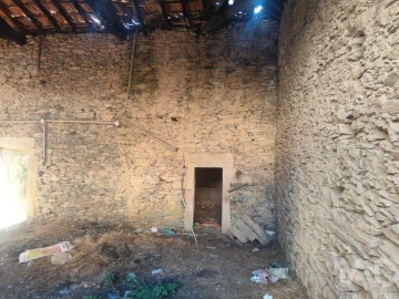 Moradia para Venda em Mogadouro, Valverde, Vale de Porco e Vilar de Rei