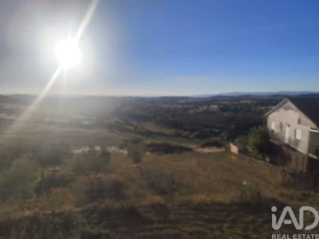 Moradia para Venda em Mogadouro, Valverde, Vale de Porco e Vilar de Rei