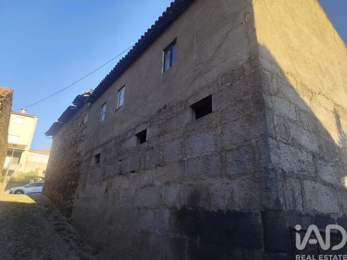 Moradia para Venda em Mogadouro, Valverde, Vale de Porco e Vilar de Rei Foto 3