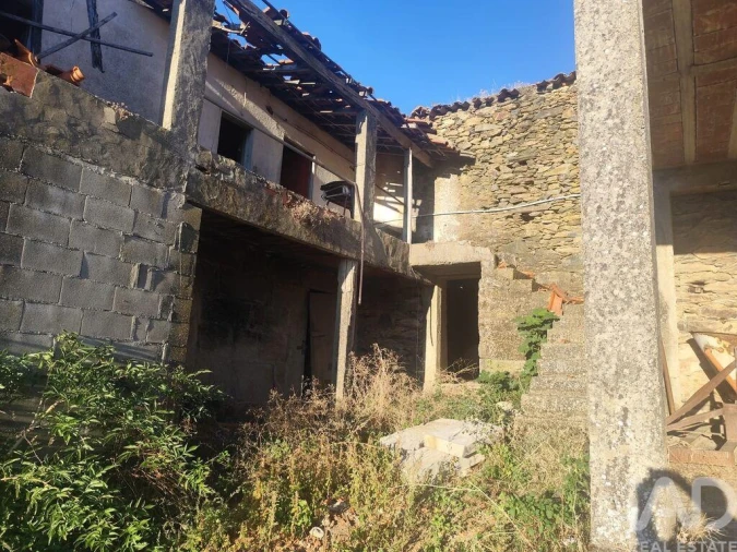Moradia para Venda em Mogadouro, Valverde, Vale de Porco e Vilar de Rei Foto 11