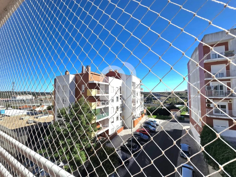 Apartamento T2 para Venda em Queluz e Belas Foto 24