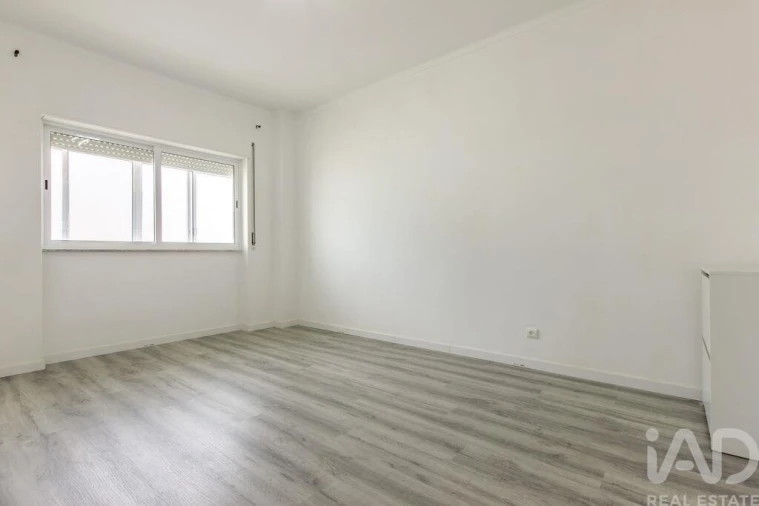 Apartamento T2 para Venda em Santo Antonio da Charneca Foto 17