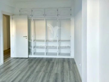 Apartamento T3 para Venda em Quinta do Conde