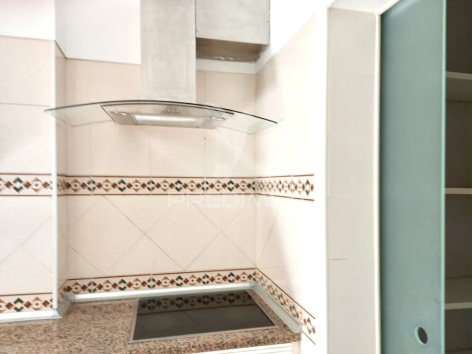 Apartamento T3 para Venda em Quinta do Conde Foto 15