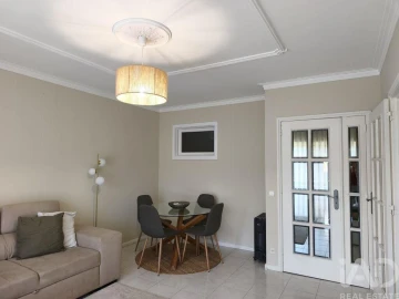 Apartamento T1 para Venda em Sandim, Olival, Lever e Crestuma
