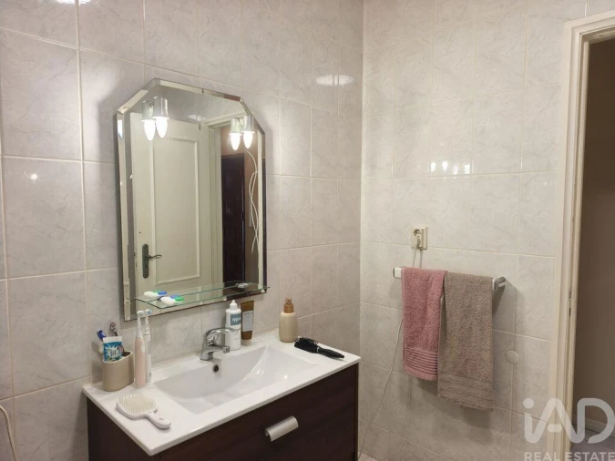 Apartamento T1 para Venda em Sandim, Olival, Lever e Crestuma Foto 12