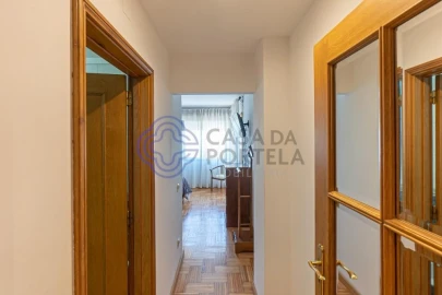 Apartamento T1 para Arrendamento em Oliveira do Douro