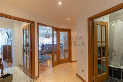 Apartamento T1 para Arrendamento em Oliveira do Douro