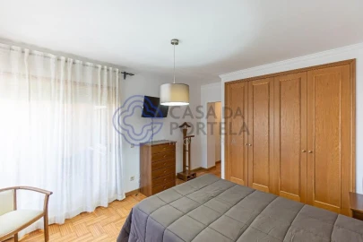 Apartamento T1 para Arrendamento em Oliveira do Douro