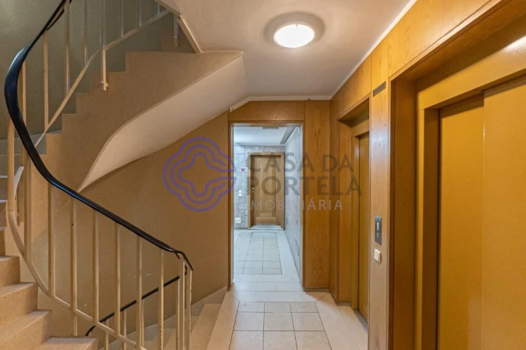 Apartamento T1 para Arrendamento em Oliveira do Douro Foto 2