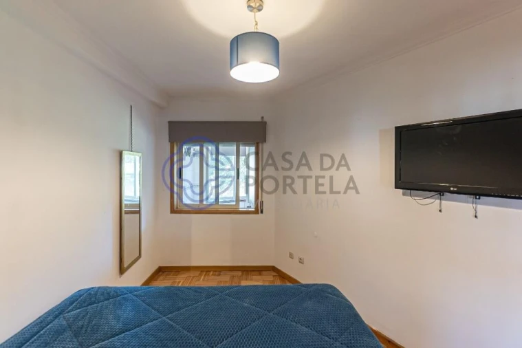 Apartamento T1 para Arrendamento em Oliveira do Douro Foto 26