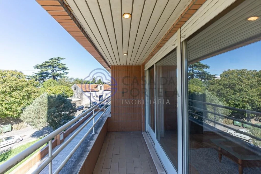 Apartamento T1 para Arrendamento em Oliveira do Douro Foto 19