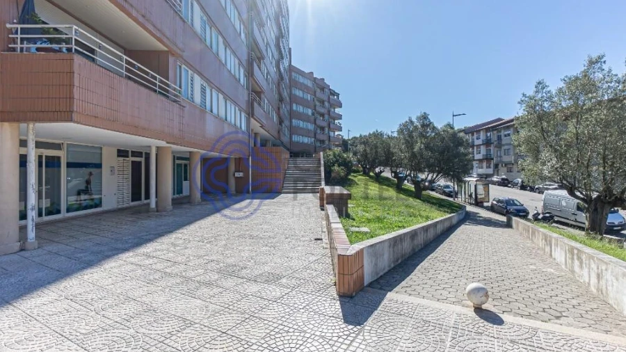 Apartamento T1 para Arrendamento em Oliveira do Douro