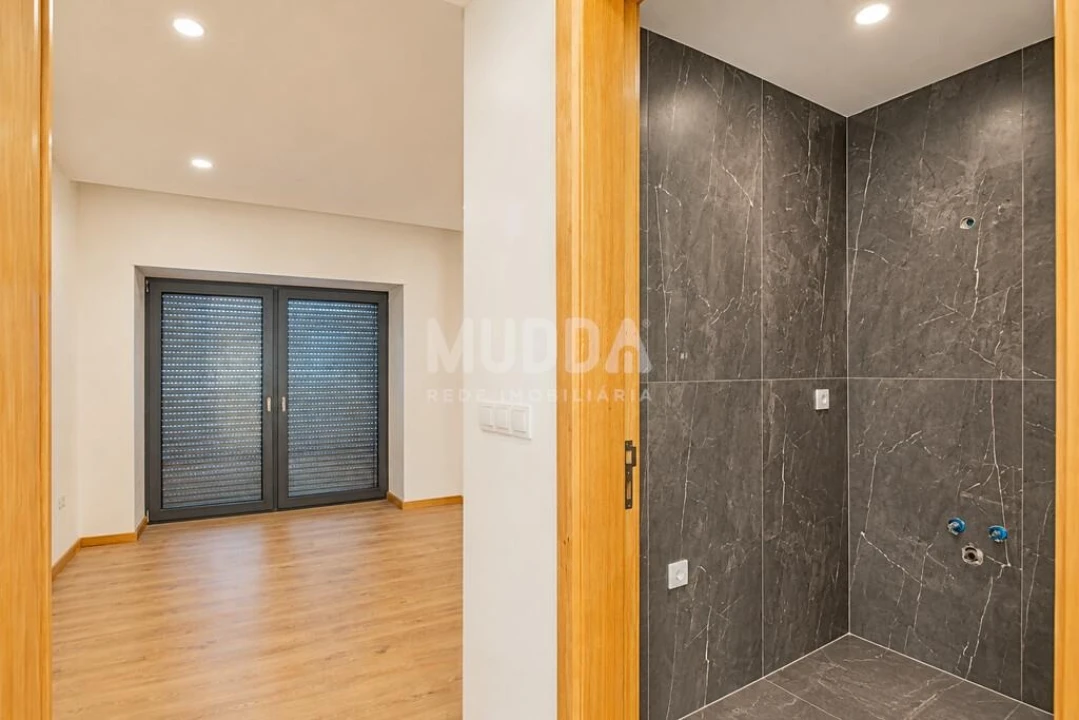 Moradia T3 para Venda em Lobão, Gião, Louredo e Guisande Foto 15