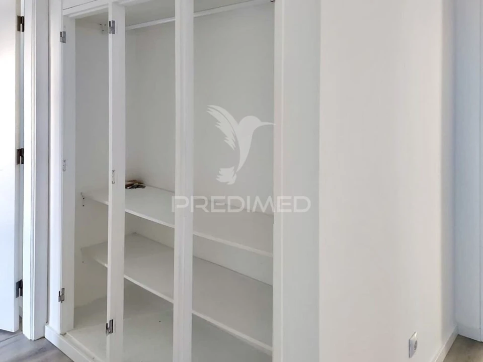 Apartamento T3 para Venda em Quinta do Conde Foto 13