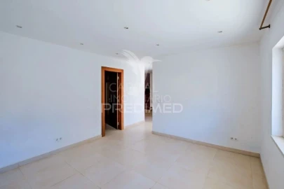 Moradia T4 para Venda em Alcabideche