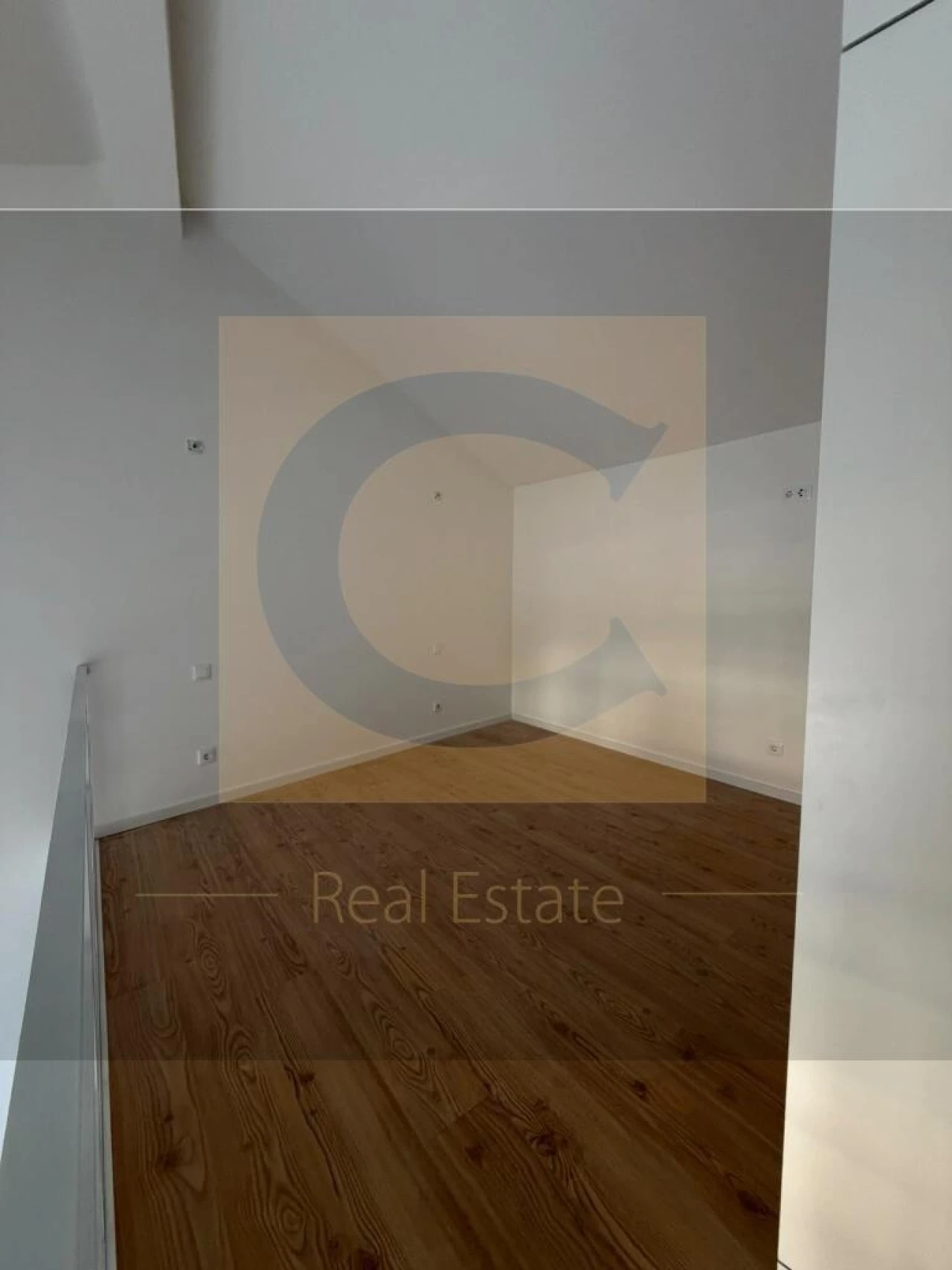 Apartamento T1 para Venda em Paranhos Foto 6