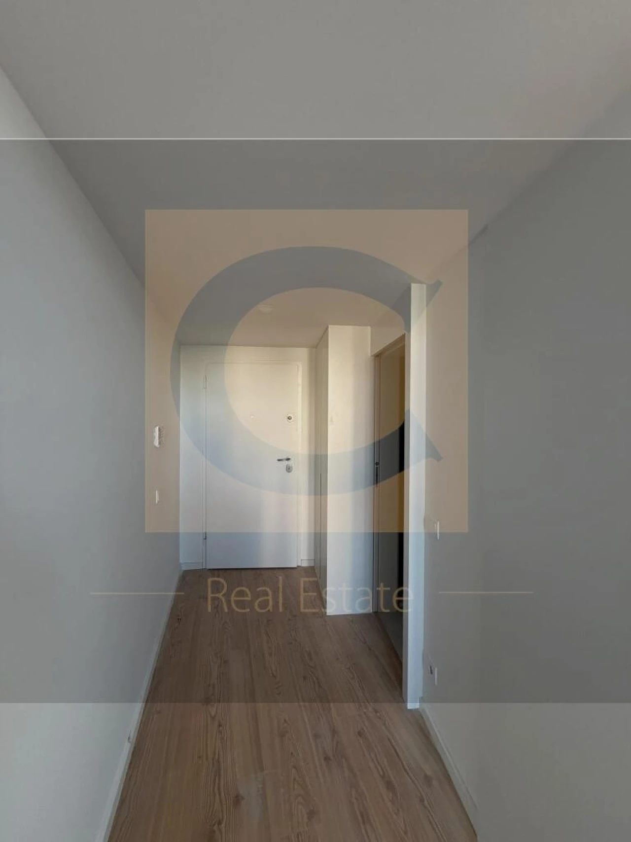 Apartamento T1 para Venda em Paranhos Foto 5