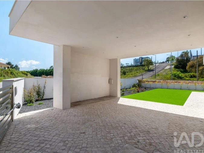 Moradia T3 para Venda em Rio Maior Foto 28