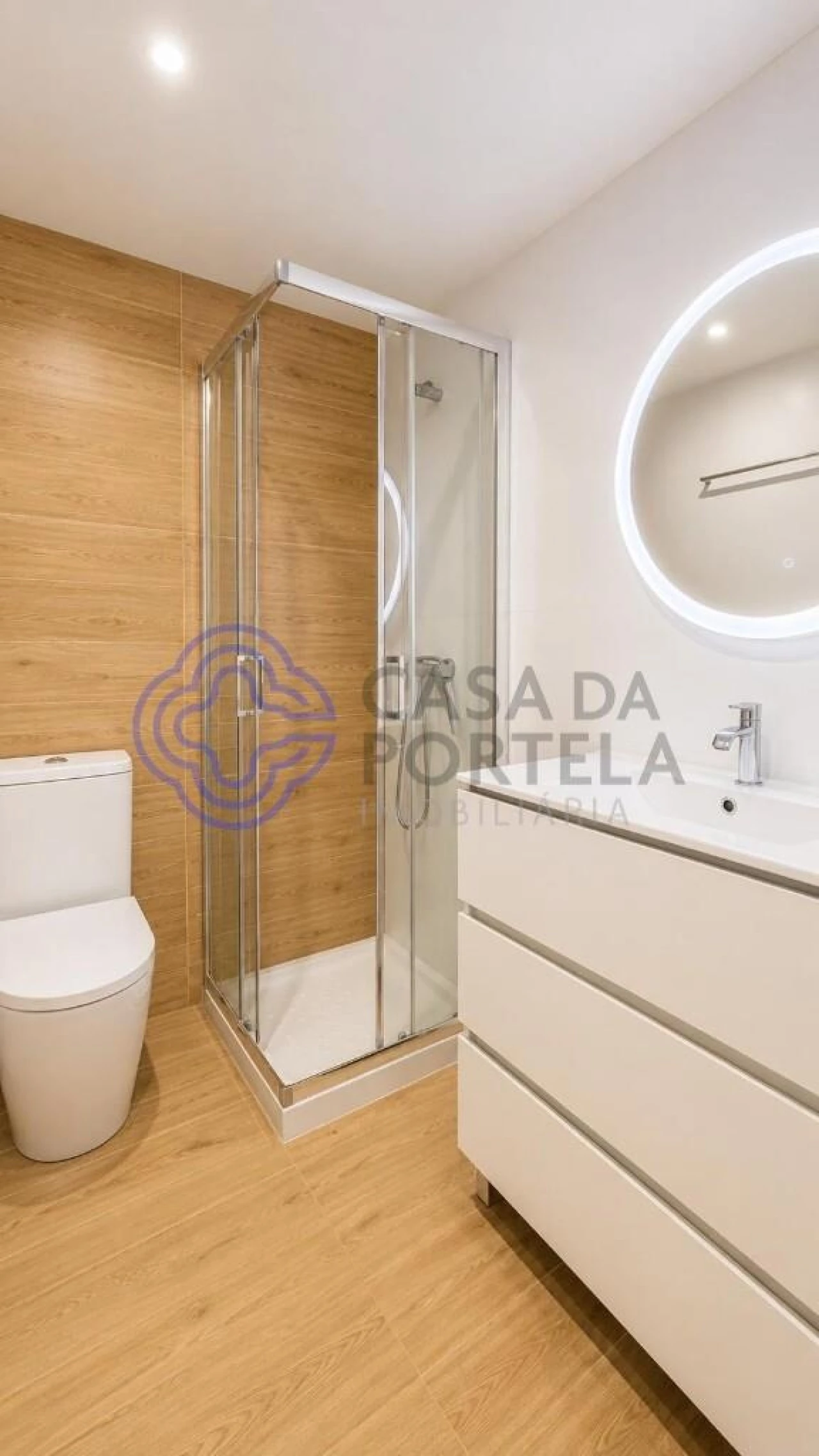Apartamento para Venda em Cedofeita, Santo Ildefonso, Sé, Miragaia, São Nicolau e Vitória Foto 8