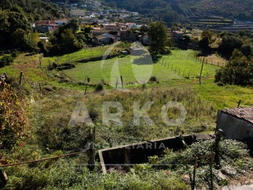 Terreno para Venda em São Tomé de Negrelos